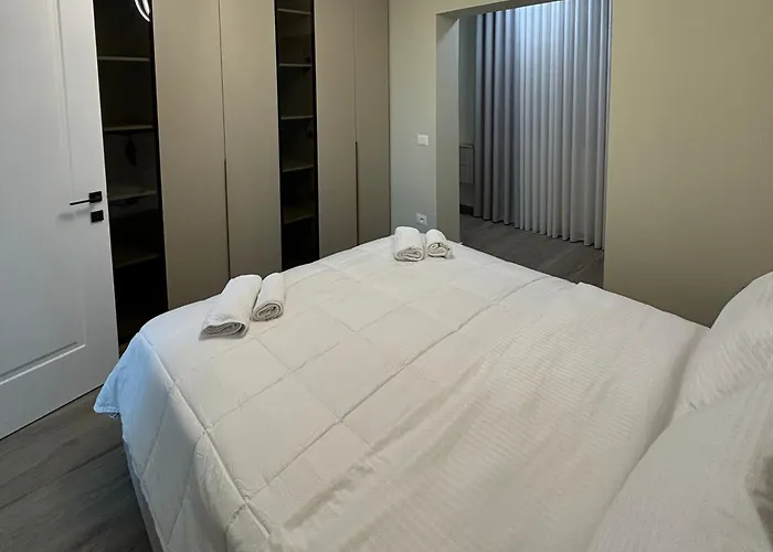 Feel At Apartment